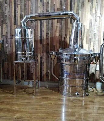 鄭州釀酒設備 白酒與啤酒生產設備的專業選擇